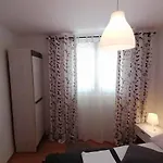 Two-bedroom In Lxxxix Apartament Crikvenica