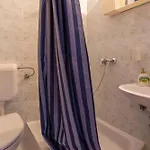 Two-bedroom In Lxxxix Apartament *