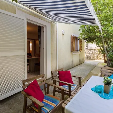 Two-bedroom In Crikvenica Lxxxix *