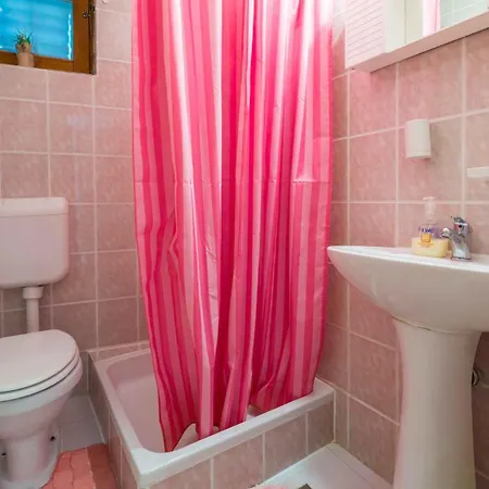 Two-bedroom In Lxxxix Crikvenica