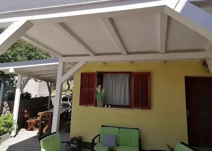 Two-bedroom In Lxxxix Apartman Crikvenica